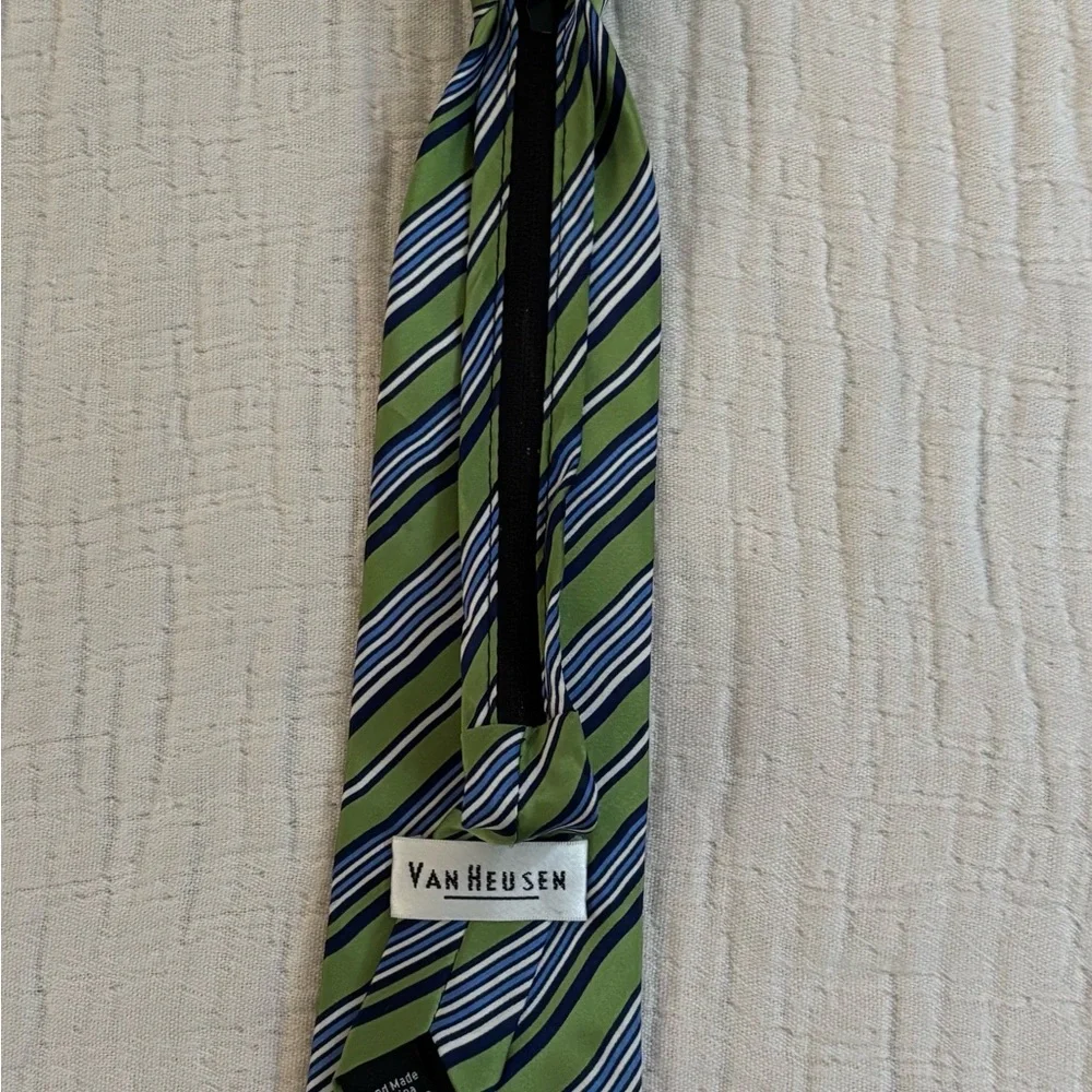 Van Heusen Kids’ Green and Navy Striped Tie